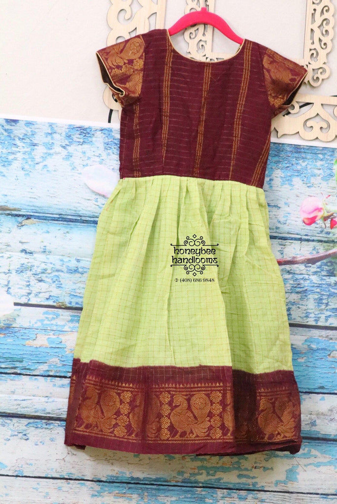 Green Zari Narayanpet - Radheys | Maxi dress with sleeves, Anarkali dress  pattern, Kurti designs party wear