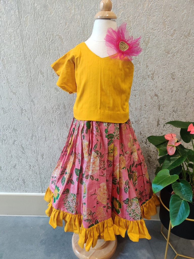 Rama green Silk Pattu Pavadai Kids Dress, Size: 1 Yr To 12 Yrs at Rs  699/piece in Bengaluru